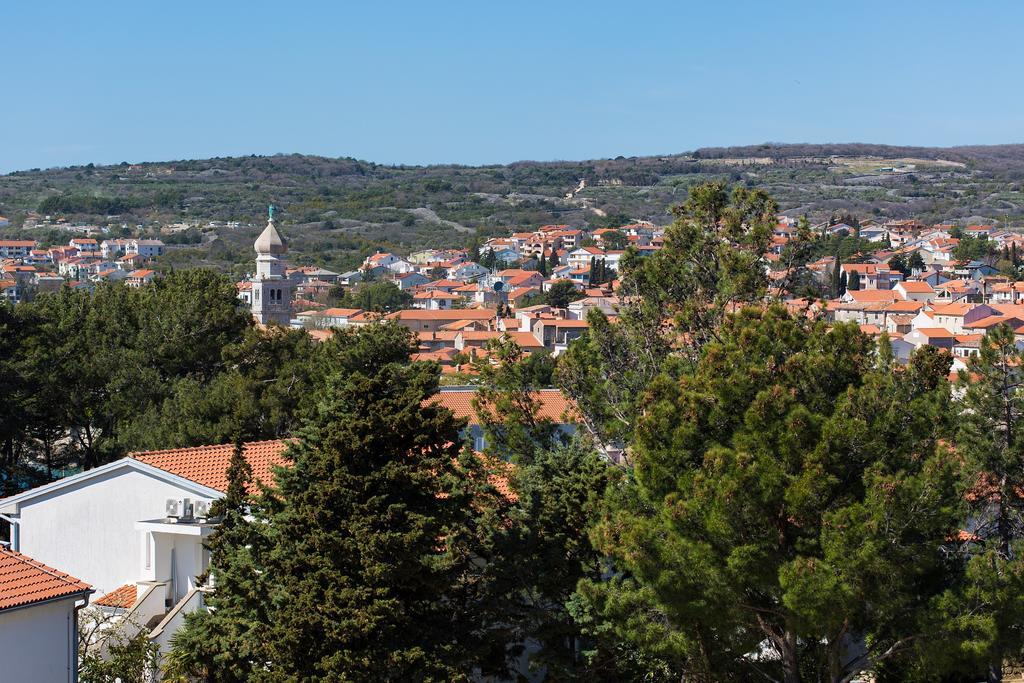 Apartments Vall Krk Town Exterior photo